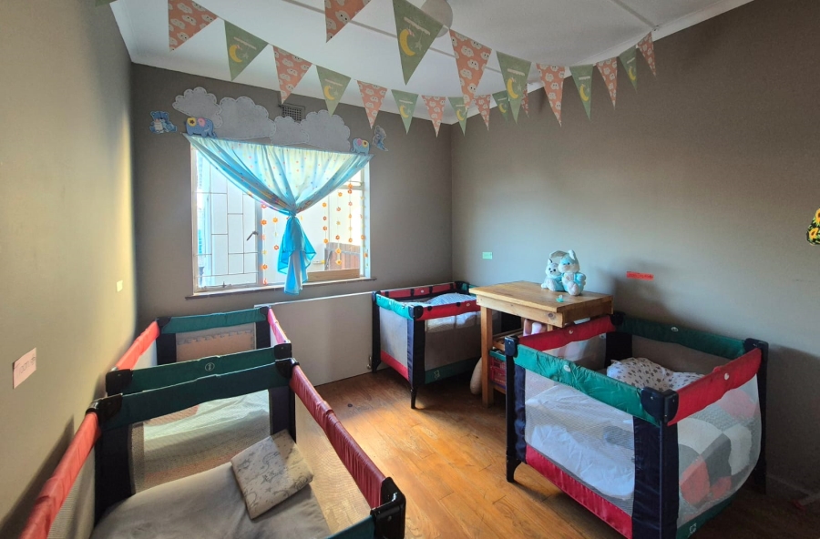 8 Bedroom Property for Sale in George South Western Cape